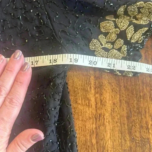 Laurence Kazar | Beautiful Vintage Heavily Beaded Blouse - Picture 8 of 9